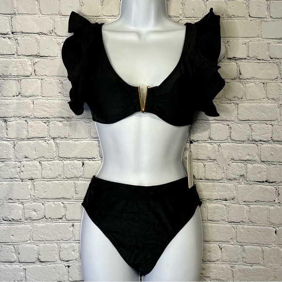 NWT Womens Black Ruffled 2 Piece Bikini Swimsuit- medium - Picture 1 of 11